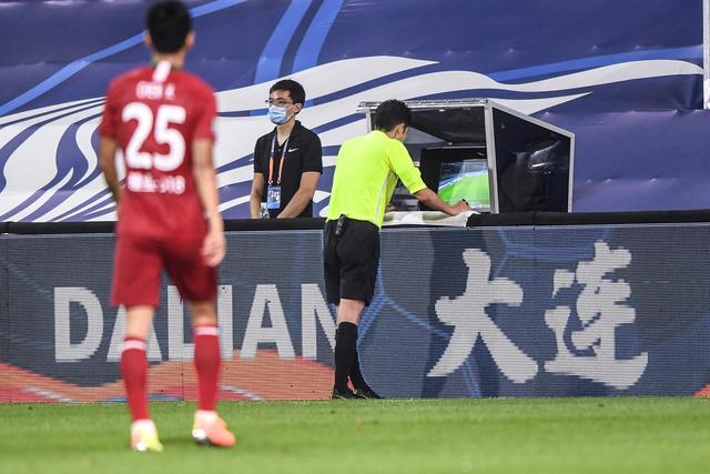 意甲-卢卡库哑火错失空门 国际米兰0-1佛罗伦萨